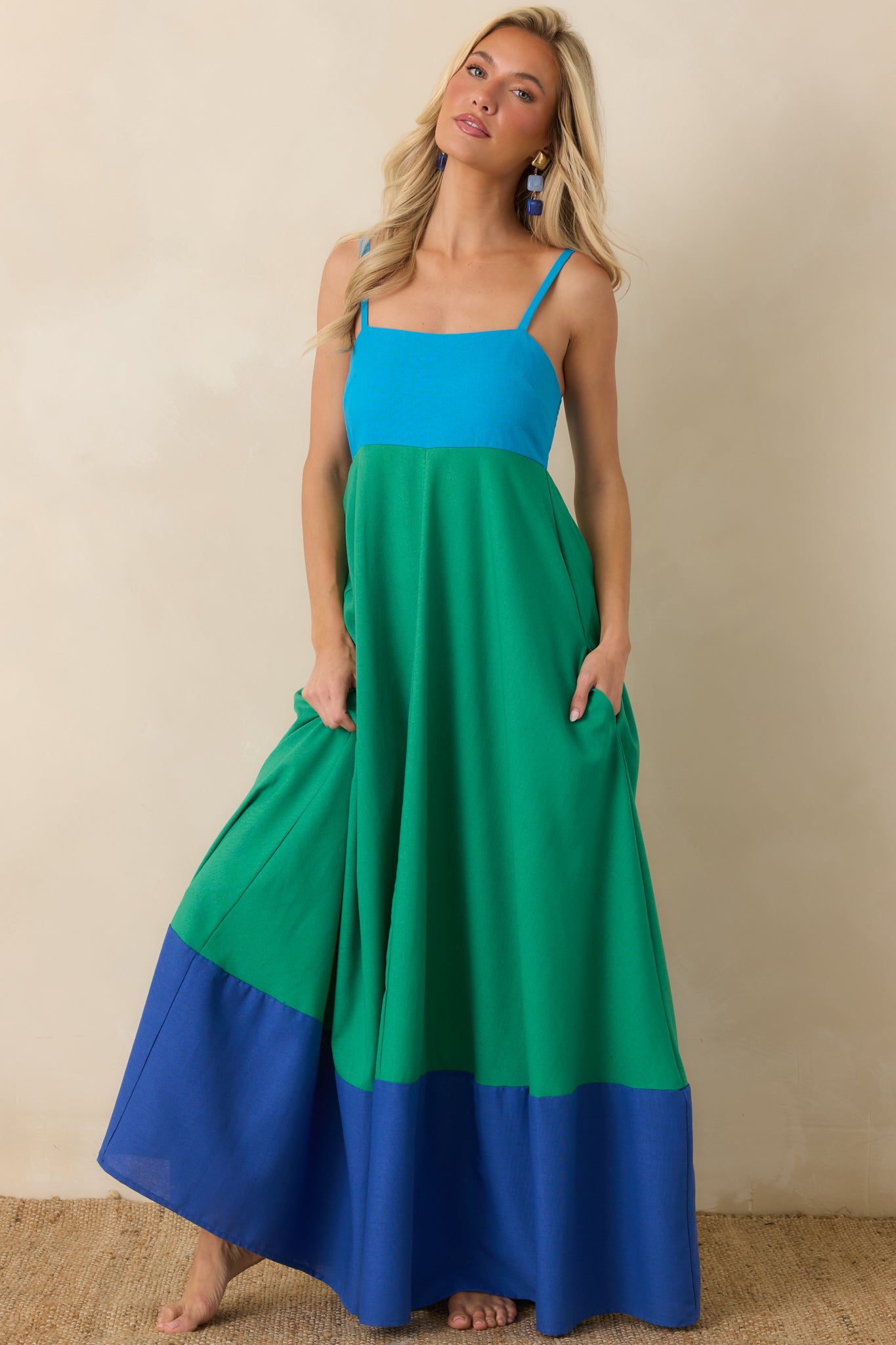 blue green color dress Women's Paradisa Atlantis & Block Maxi | Size: Xs style gown Akiihool Winter Dresses Formal novia 2020 Name/Description:Moira Deposit - Mock Neck Long Sleeve Custom